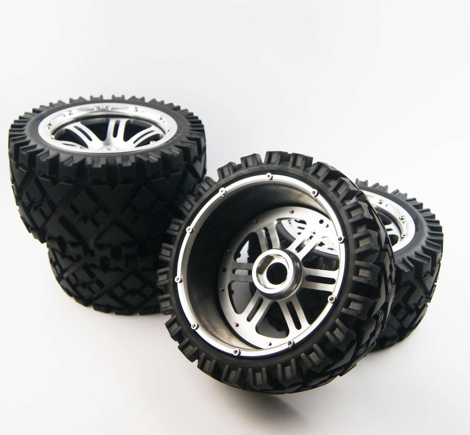 ( CN,US ) Front Rear All Terrain Tyre tire Wheel with Half Alloy Wheel for Rovan King Motor HPI baja 5b SS