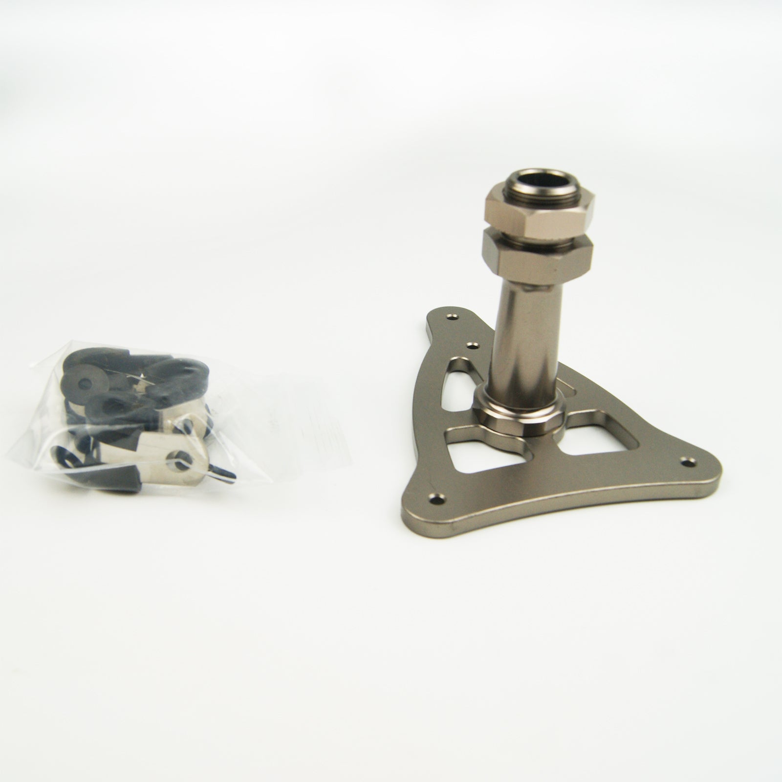 (CN) Spare Tyres Tire Carrier Mount  for LOSI 5IVE-T / Rovan LT / 30 Degree North Baja 5B 5T